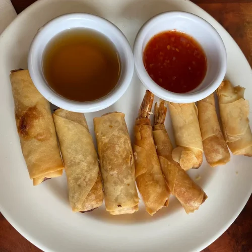 Shrimp Imperial Roll - Crispy fried roll filled with shrimp